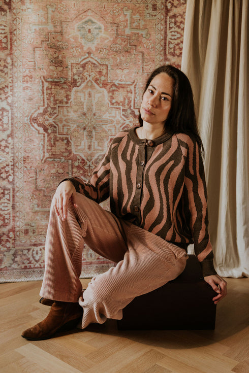 Raglan Knitted WOMEN'S Cardigan - PINK ZEBRA