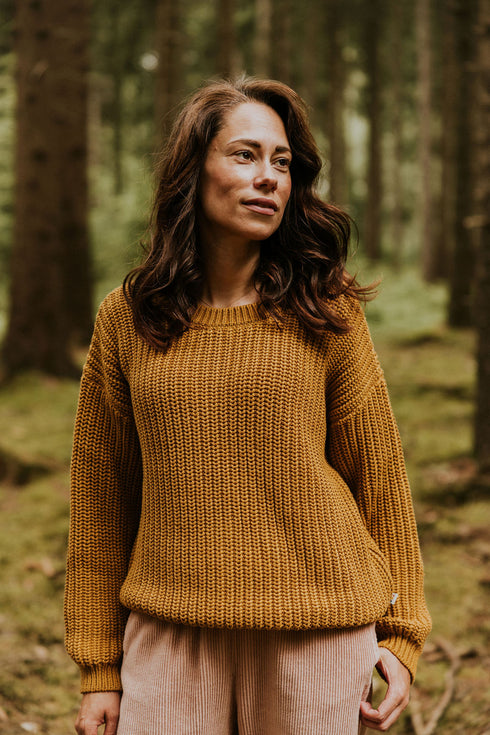Chunky Knitted WOMEN'S Sweater - OCHRE