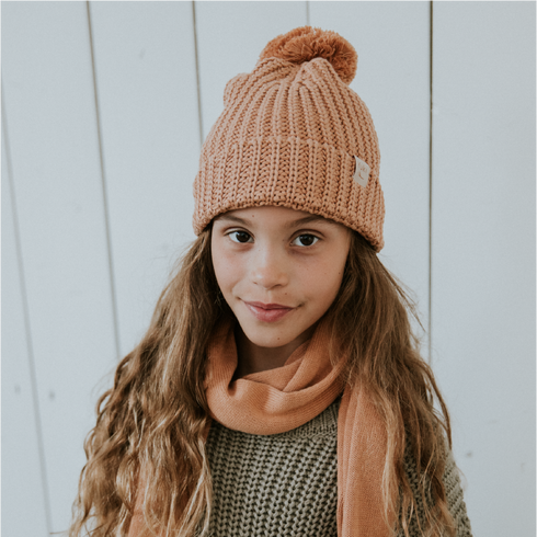Knitted Scarf with Pompom - CORAL